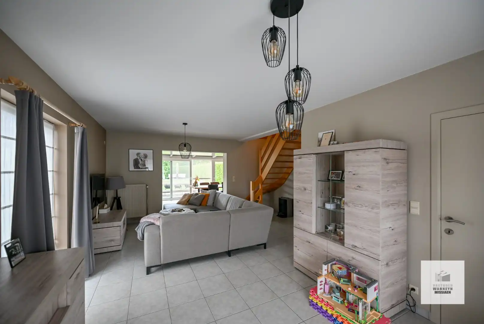Zeer goed gelegen instapklare woning met 3slpk, garage en mooie tuin foto 14