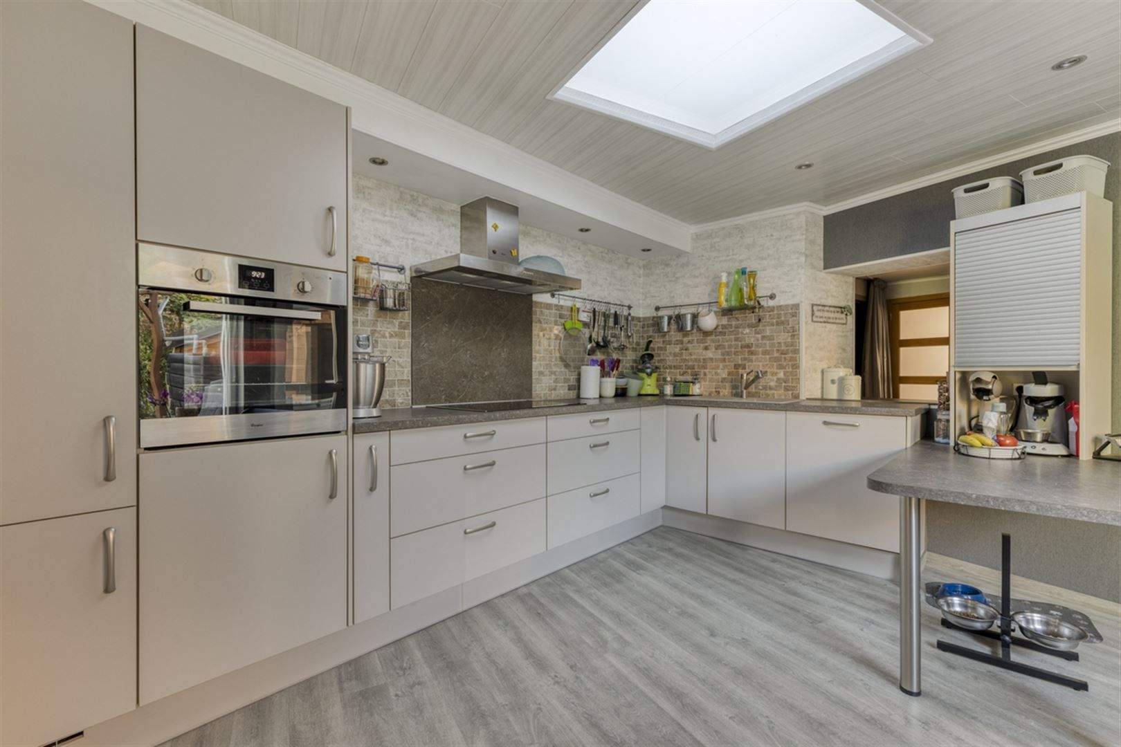 Rustig gelegen woning met garage foto 10