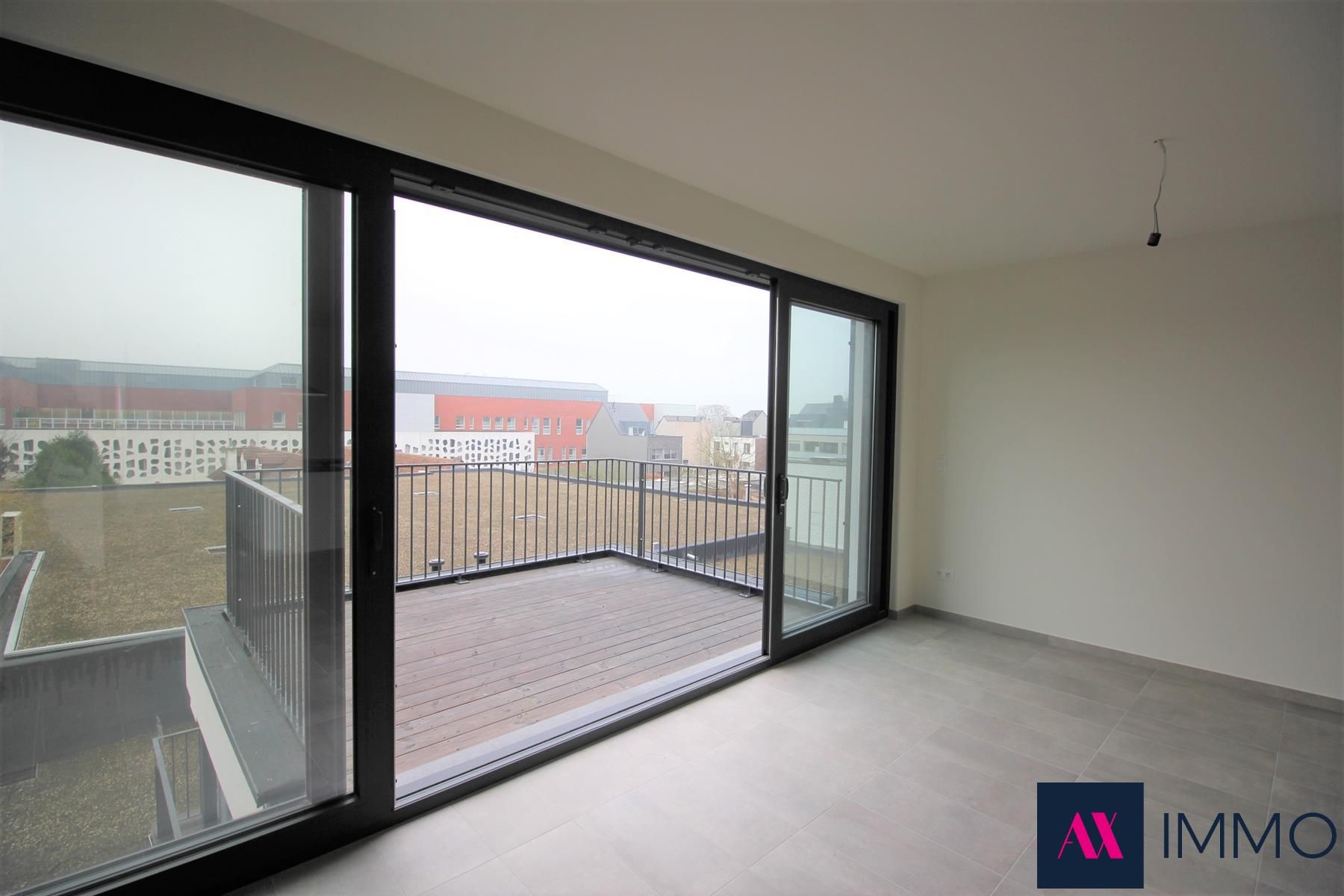 Prachtig nieuwbouw appartement met 2 slaapkamers en terras foto 11