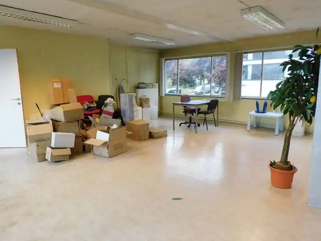 Ruim handelspand op ideale locatie foto 9