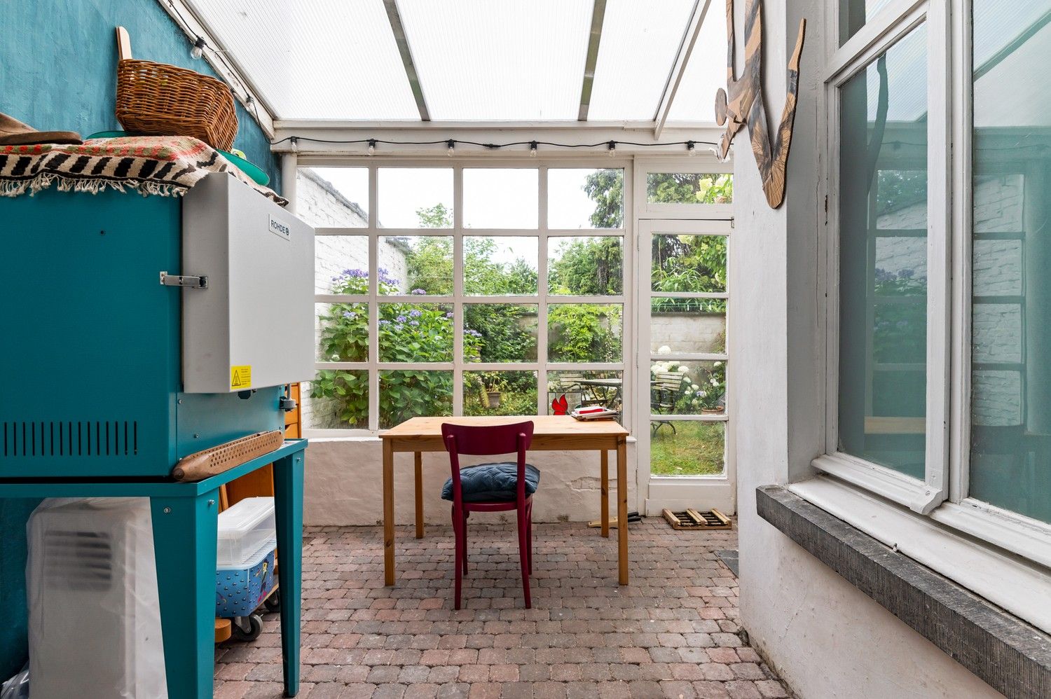 Herenhuis met 5 (!) slaapkamers en tuin in Deurne foto 8