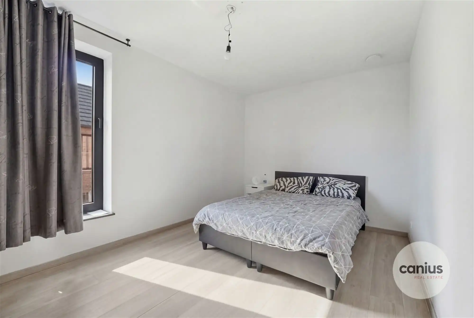 RECENTE WONING MET 3 SLKS NABIJ HET STADSCENTRUM foto 17