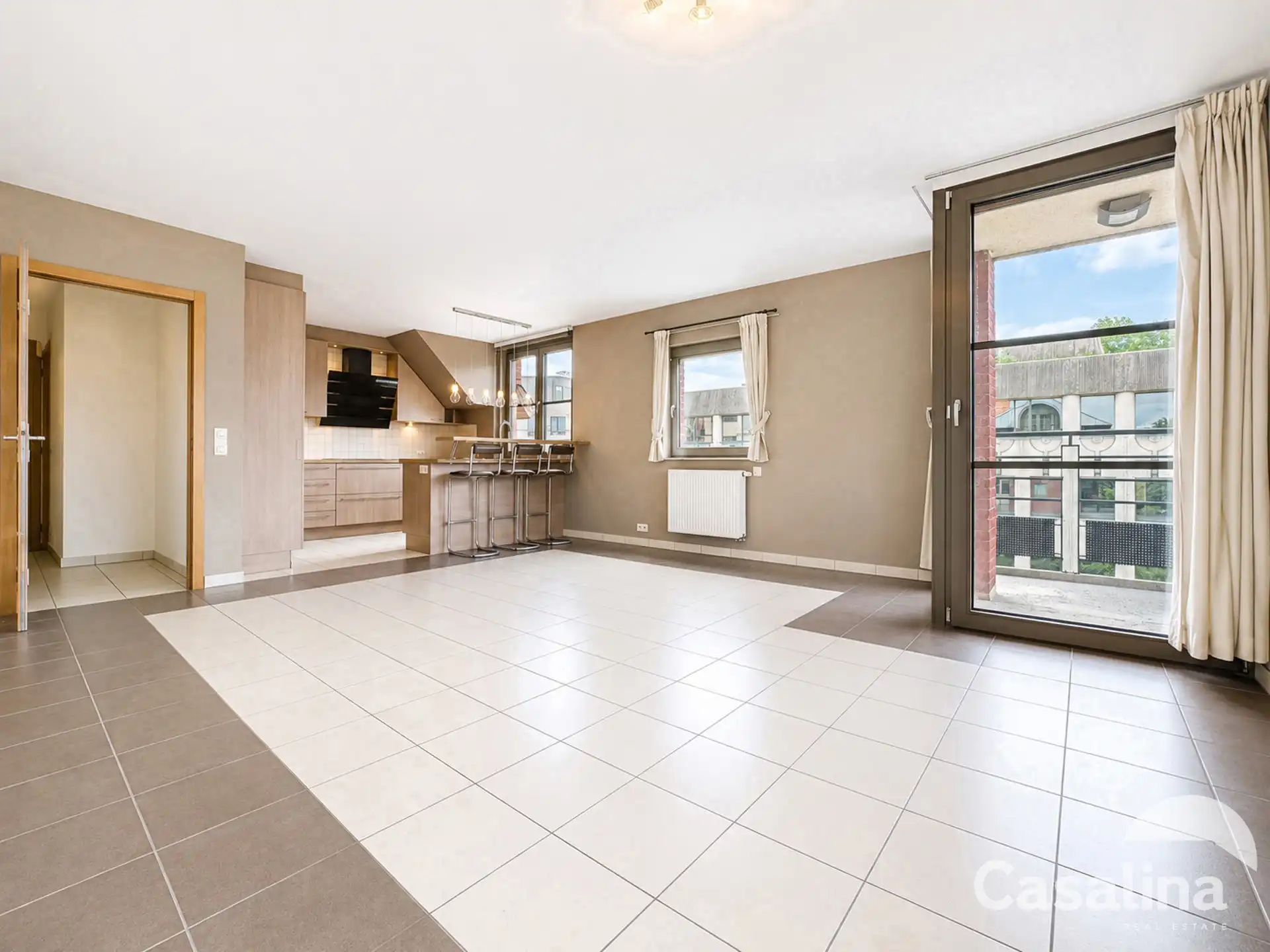 Zuidgericht appartement met 2 slaapkamers, terras en 2 Park. foto 5