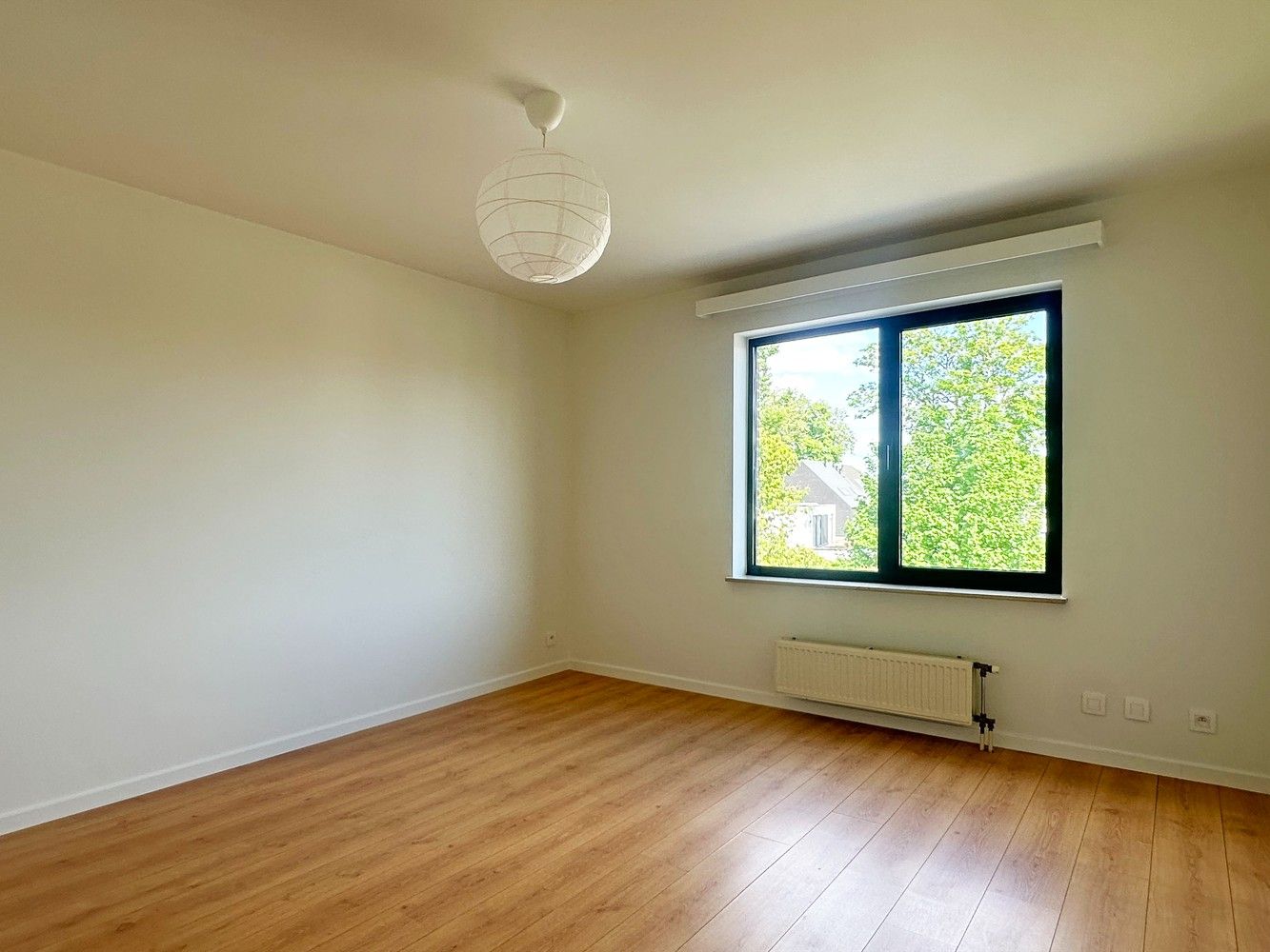Lichtrijk éénslaapkamer appartement in centrum Lint foto 7