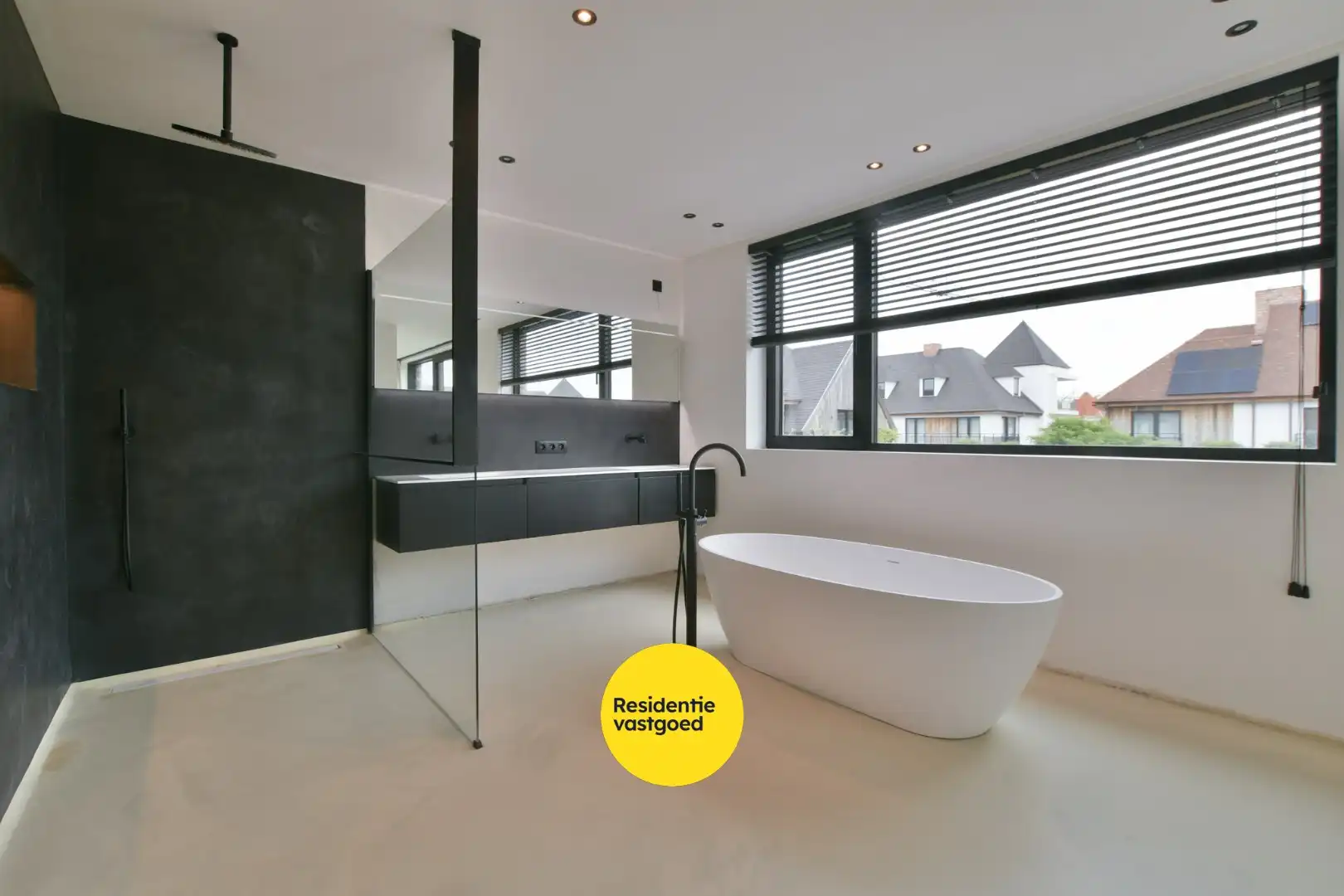 Exclusieve koppelvilla van 348 m² met 6 slaapkamers in rustige woonwijk foto 11