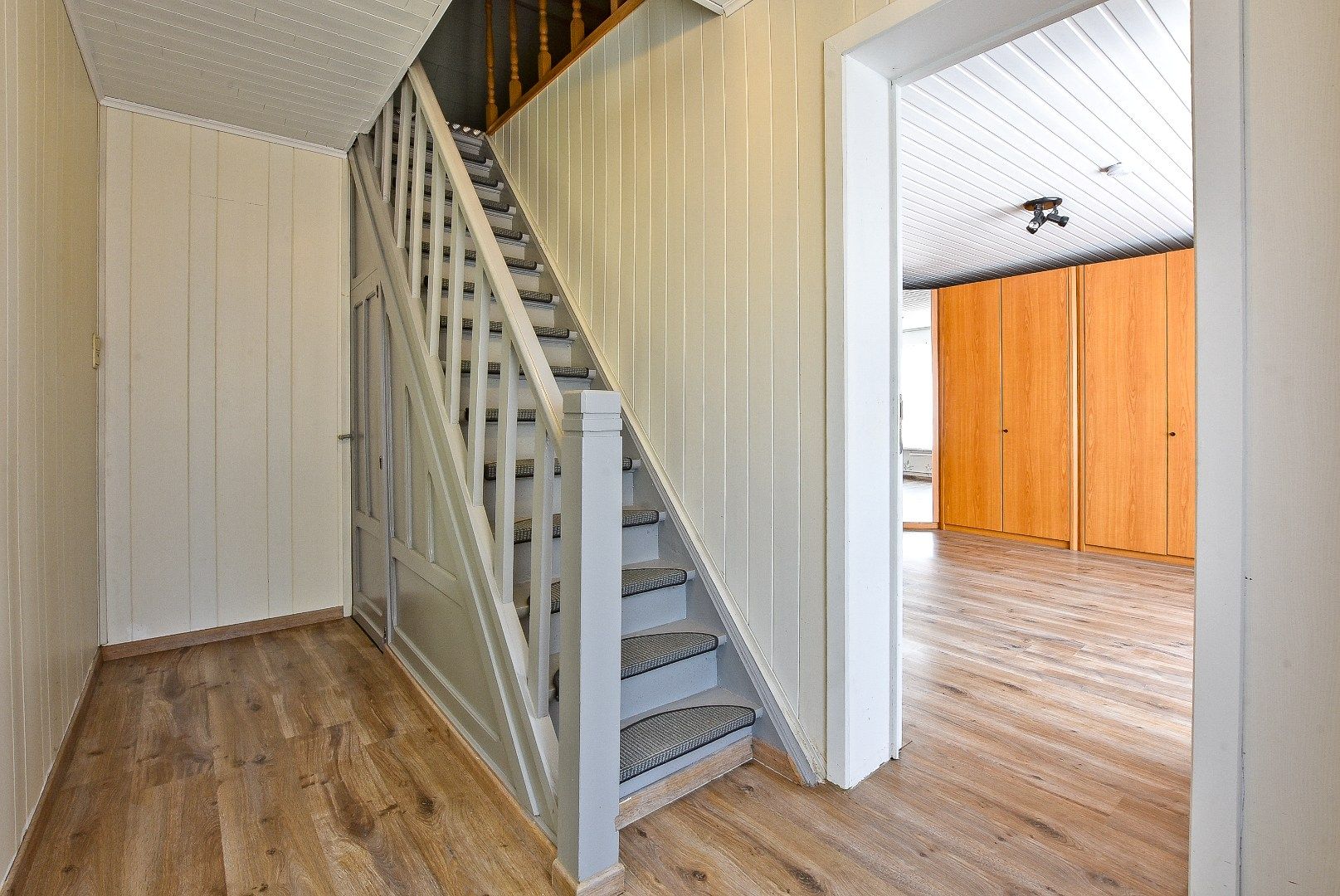 Gezellige halfopen woning te Diksmuide! foto 14
