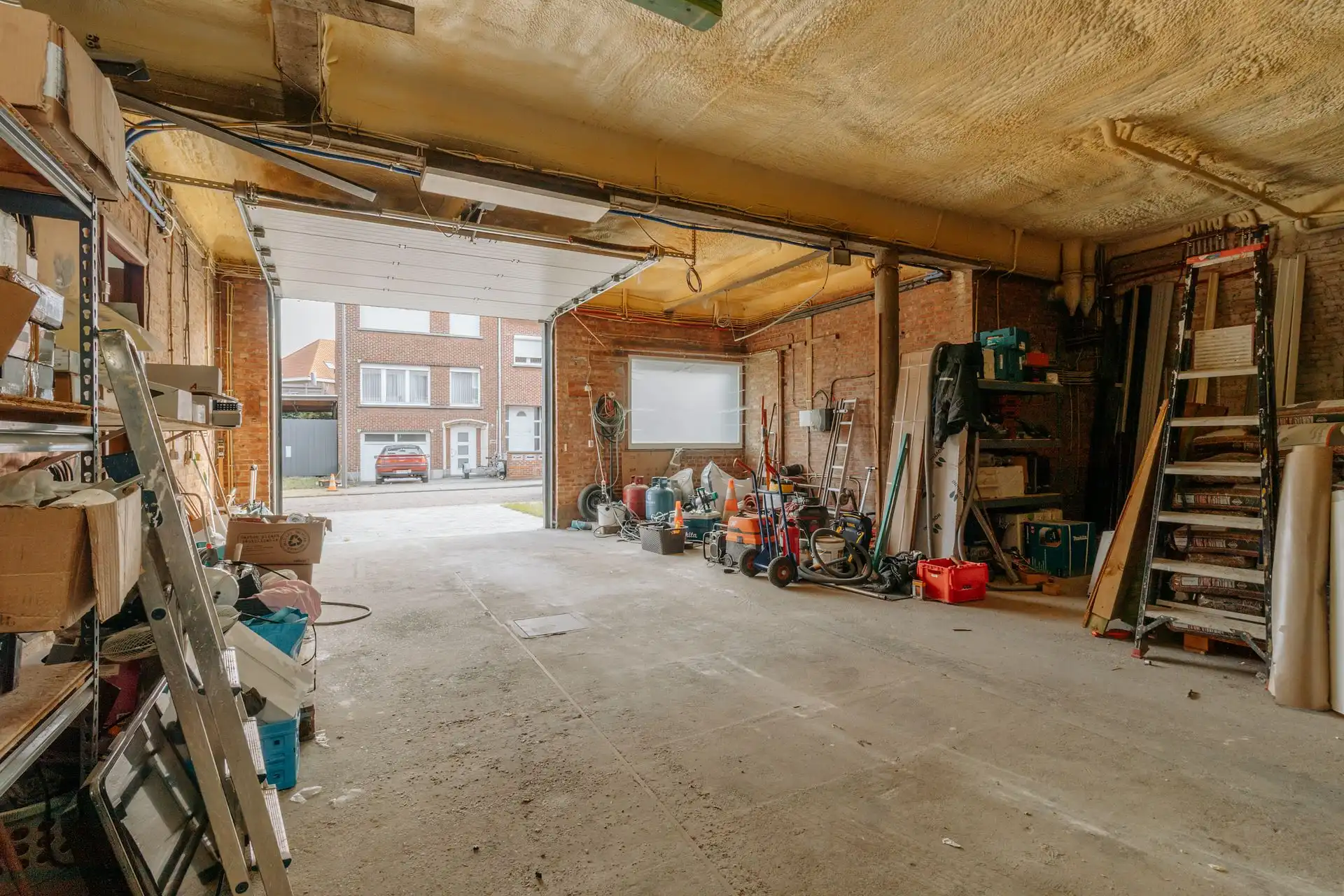Unieke woning met magazijn in Boom foto 29