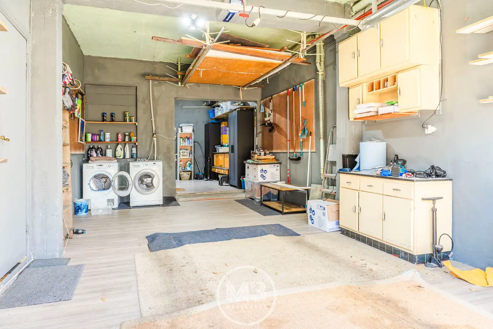 Ruime bel-étage woning met grote tuin foto 18