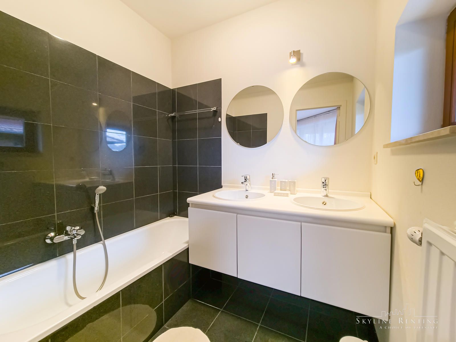 LICHTRIJK - Gemeubeld appartement 3 slpk. met terrassen foto 11