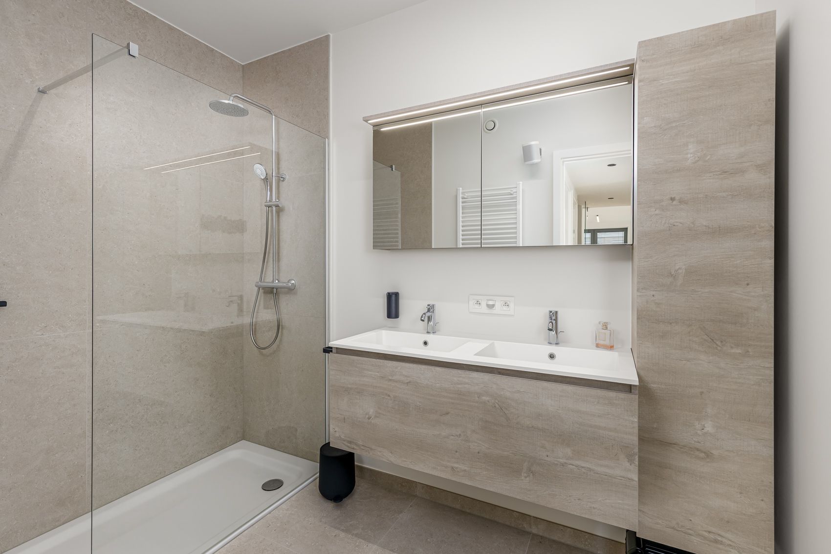 Stijlvol hoekappartement met zeezicht te koop in Oostende foto 13