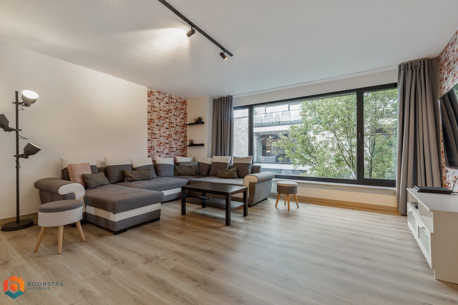 Gerenoveerd appartement met 3 slpkrs in centrum Haacht foto 7