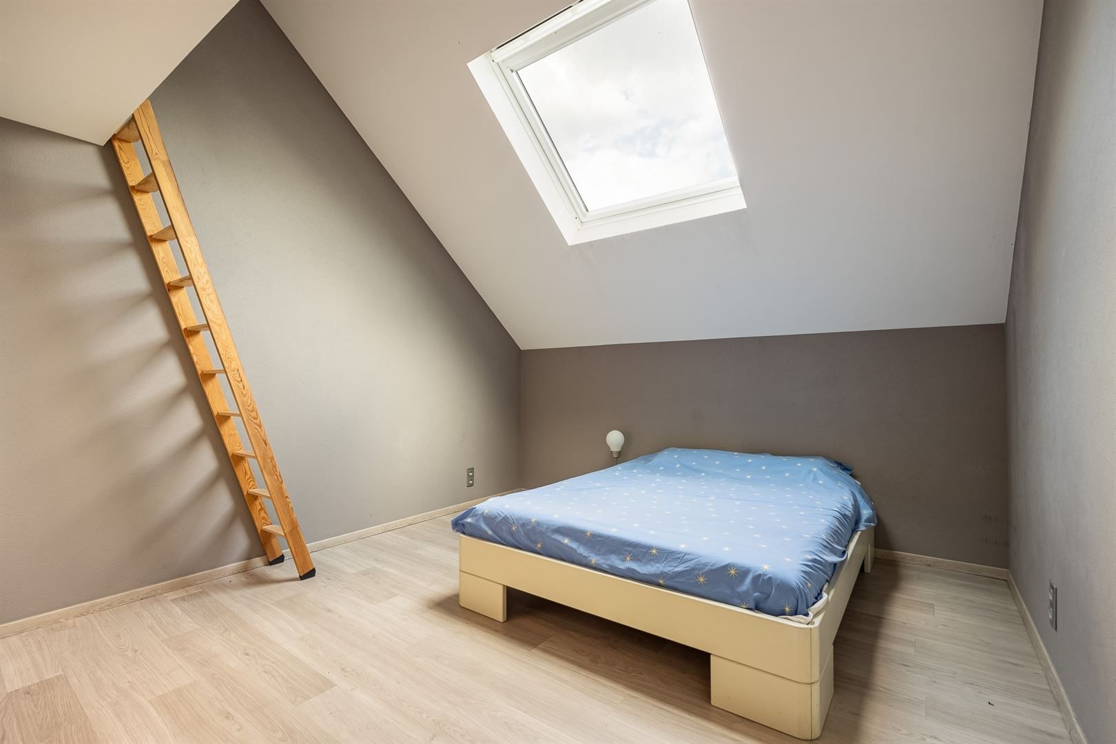 Een bijzondere woning op een bijzonder rustige locatie. foto 18