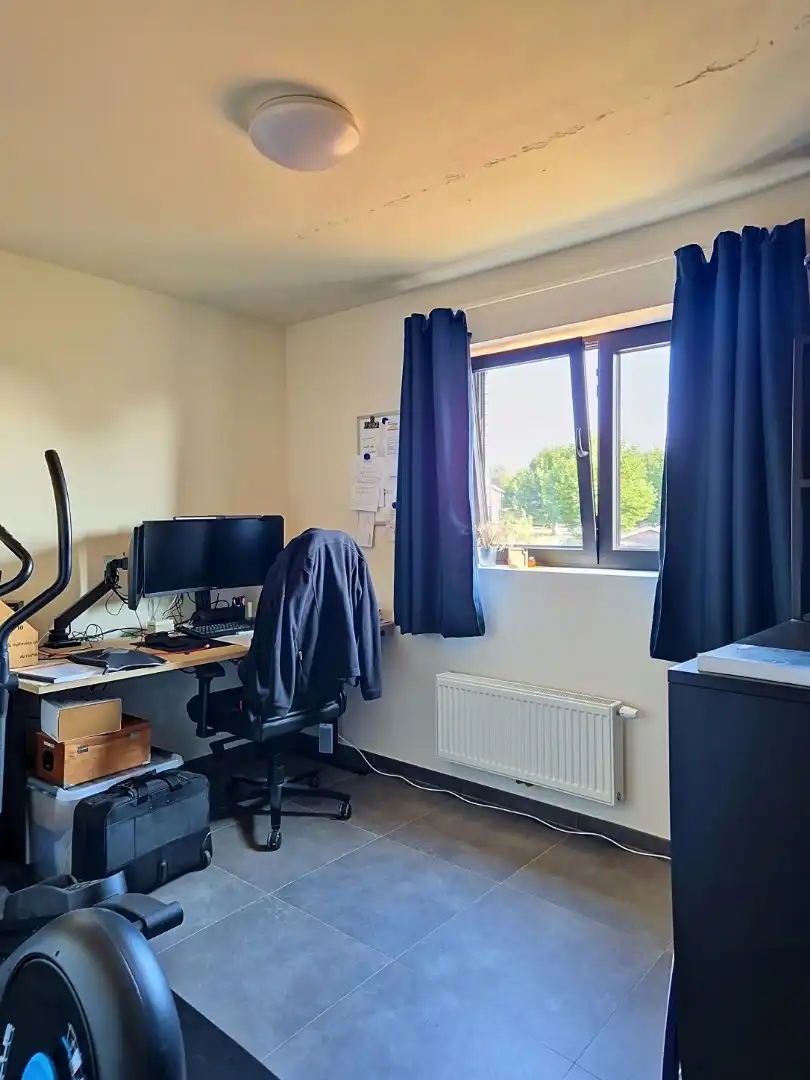 Modern appartement met 2 slaapkamer, terras en garage in Ursel foto 7