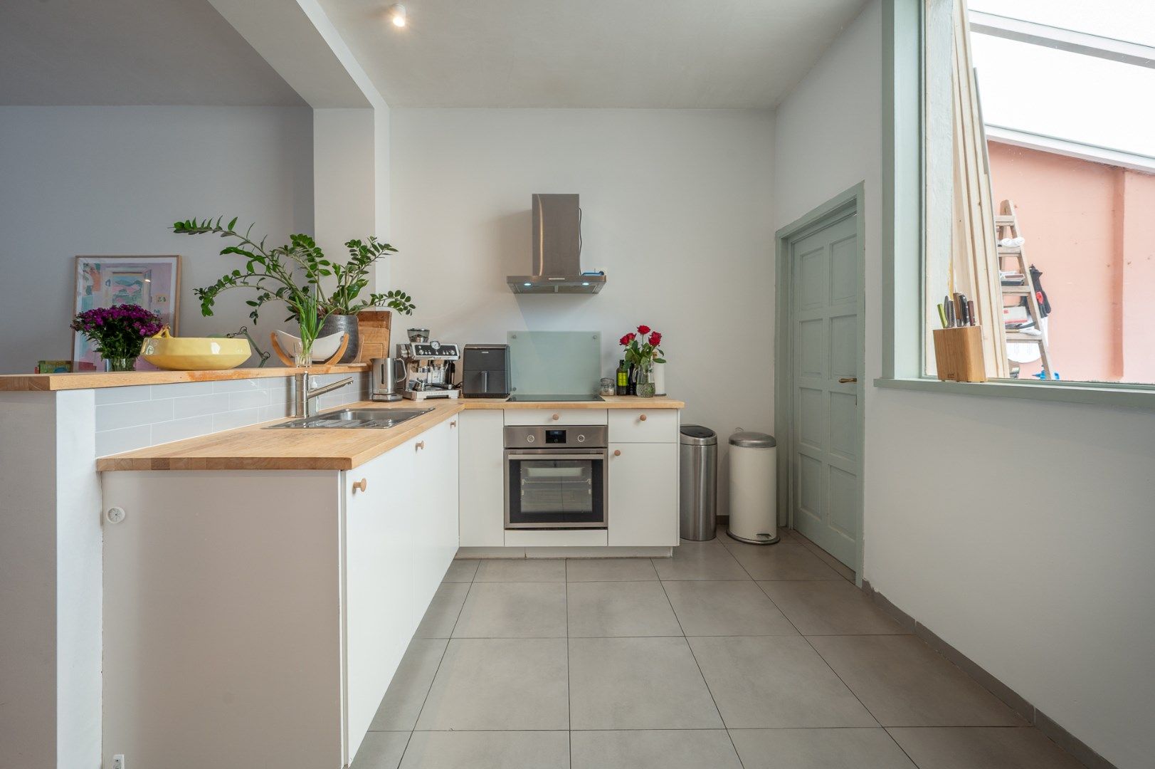 Leuke woning aan de Damse Vaart – op een boogscheut van centrum Brugge. foto 5