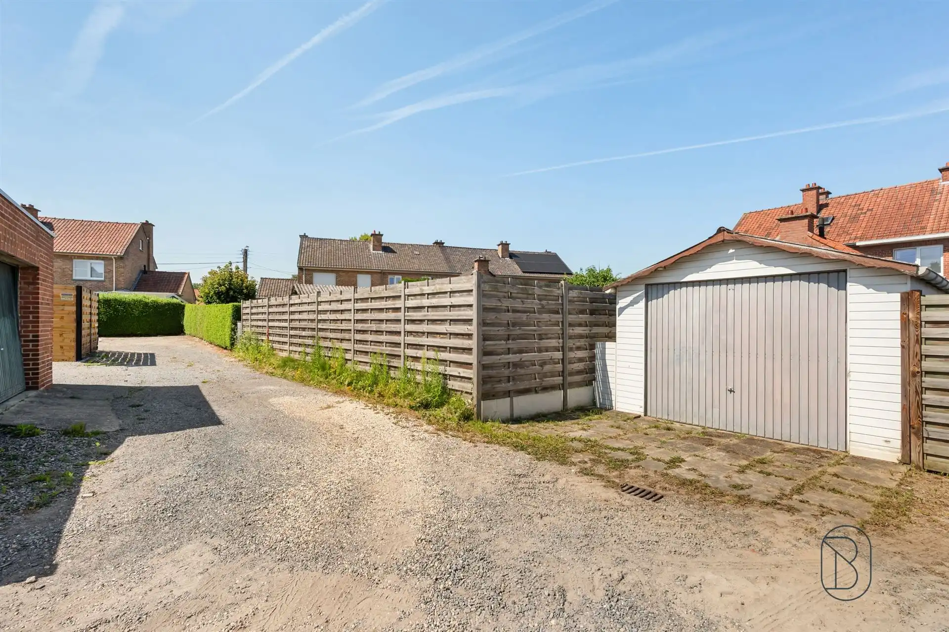 Instapklare woning met zonnige tuin, garage & tweede uitweg foto 14