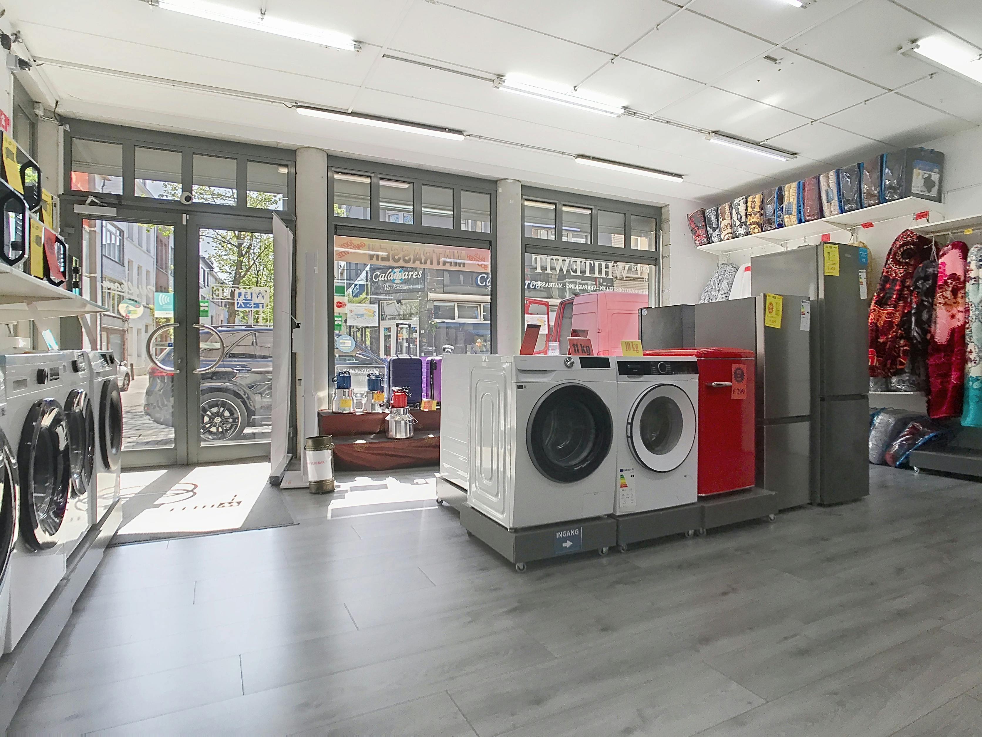 Handelspand  van ca. 326 m² te koop in Antwerpen foto 3