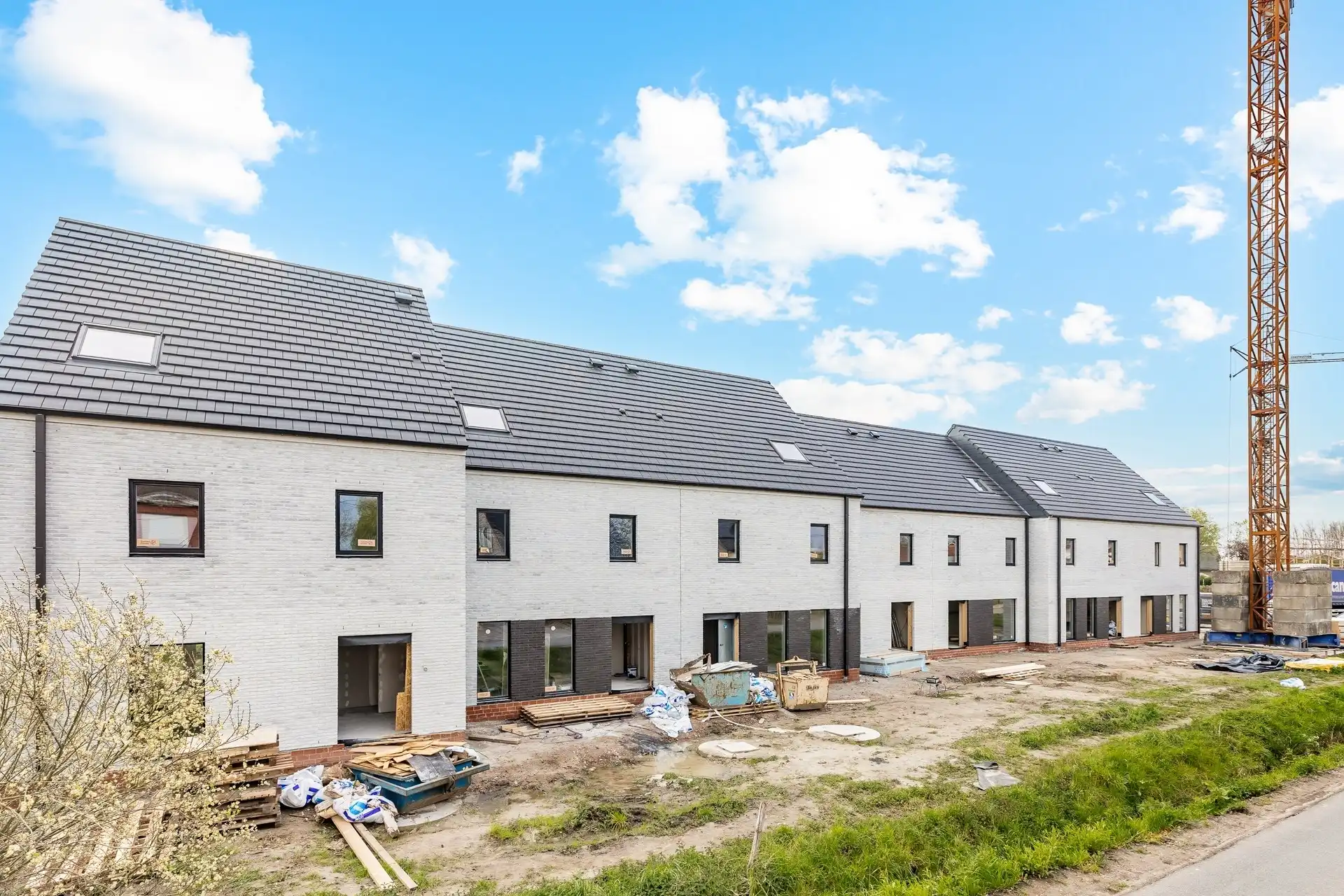Nieuwbouwwoning met 3 slaapkamers in een zeer rustige buurt foto 9
