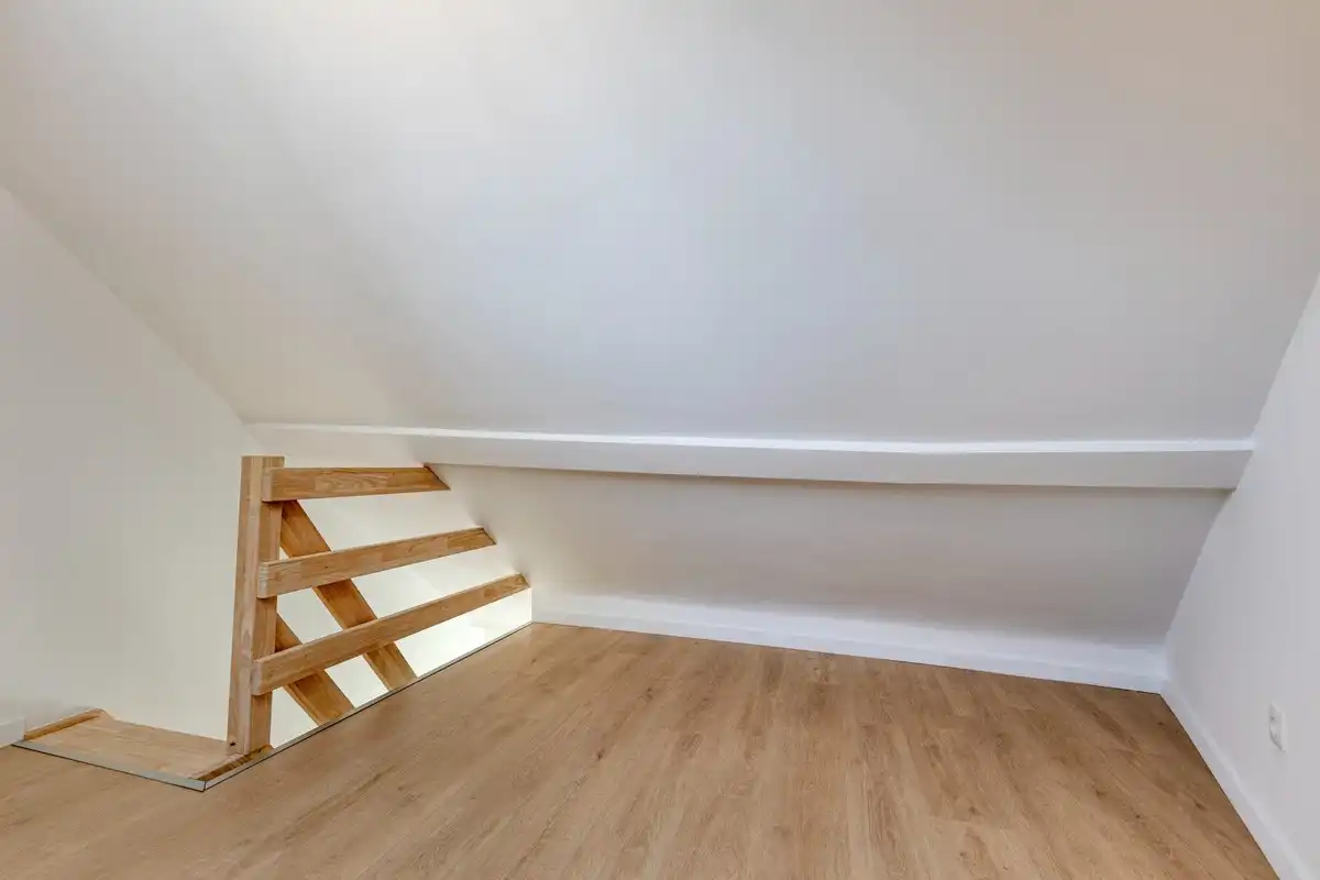 Gezellig gerenoveerd tiny house in het centrum van Sint-Denijs-Westrem foto 11