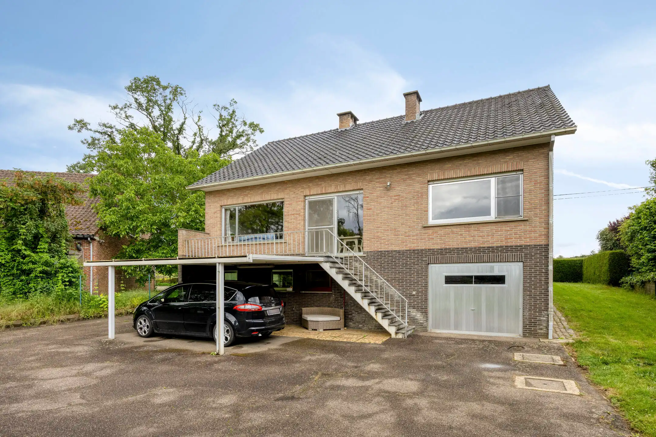 Ruime vrijstaande woning met potentieel foto 22
