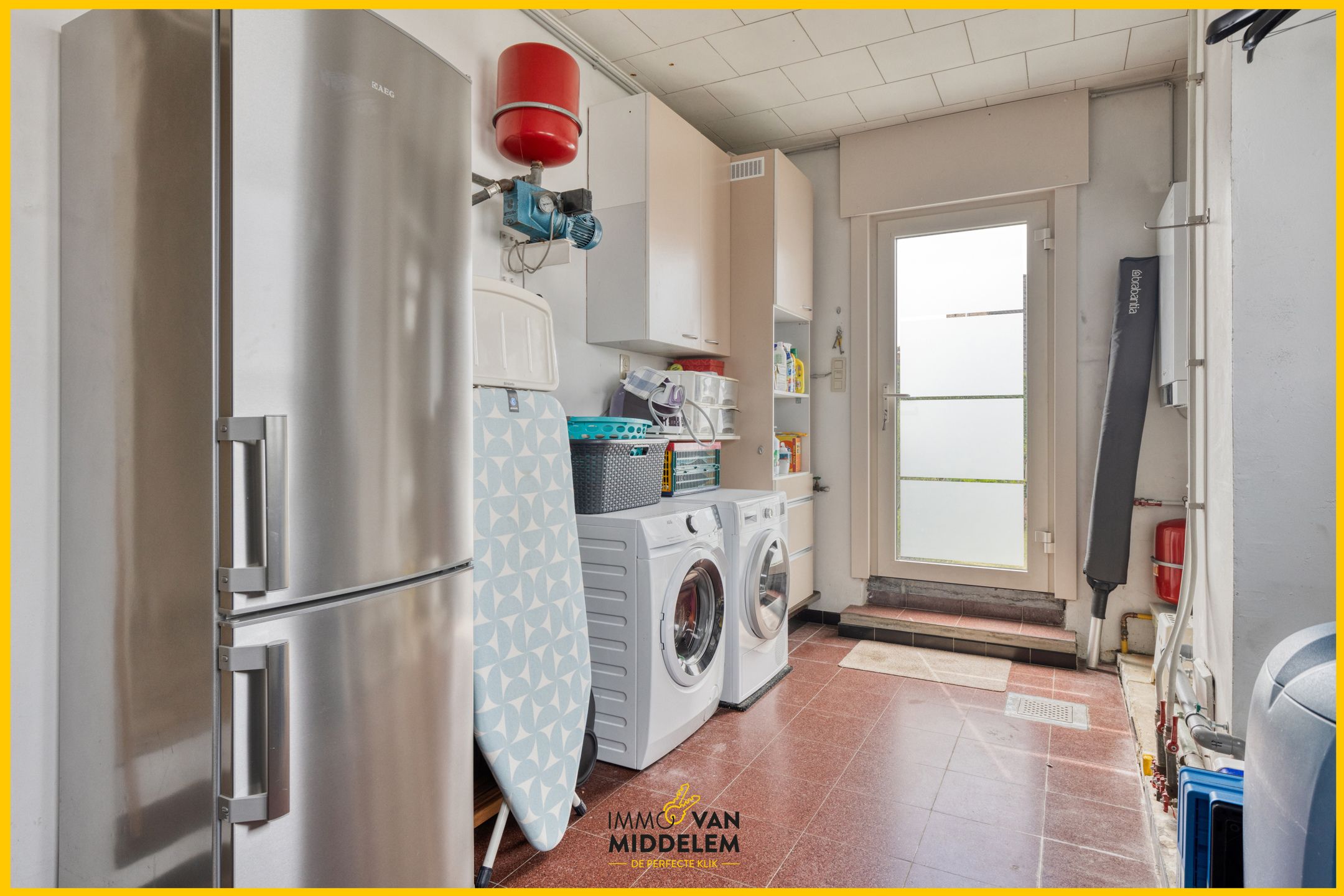 INSTAPKLARE WONING MET 3 KAMERS, BUREAU, TUIN EN GARAGE foto 17