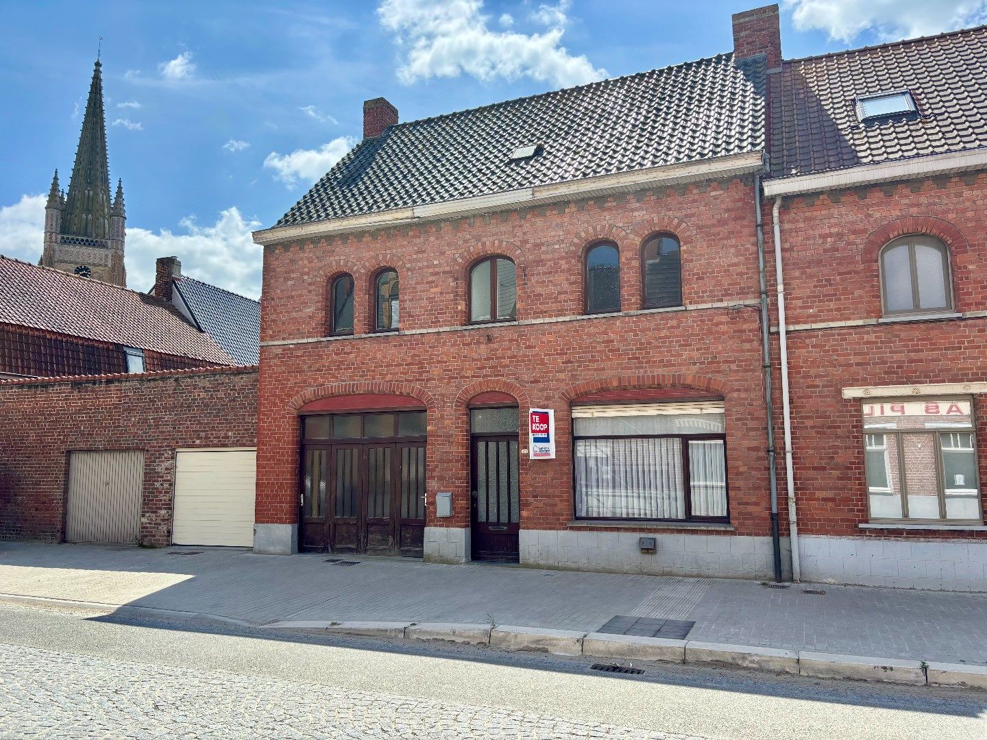 Ruime karaktervolle woning centrum Boezinge. foto 27