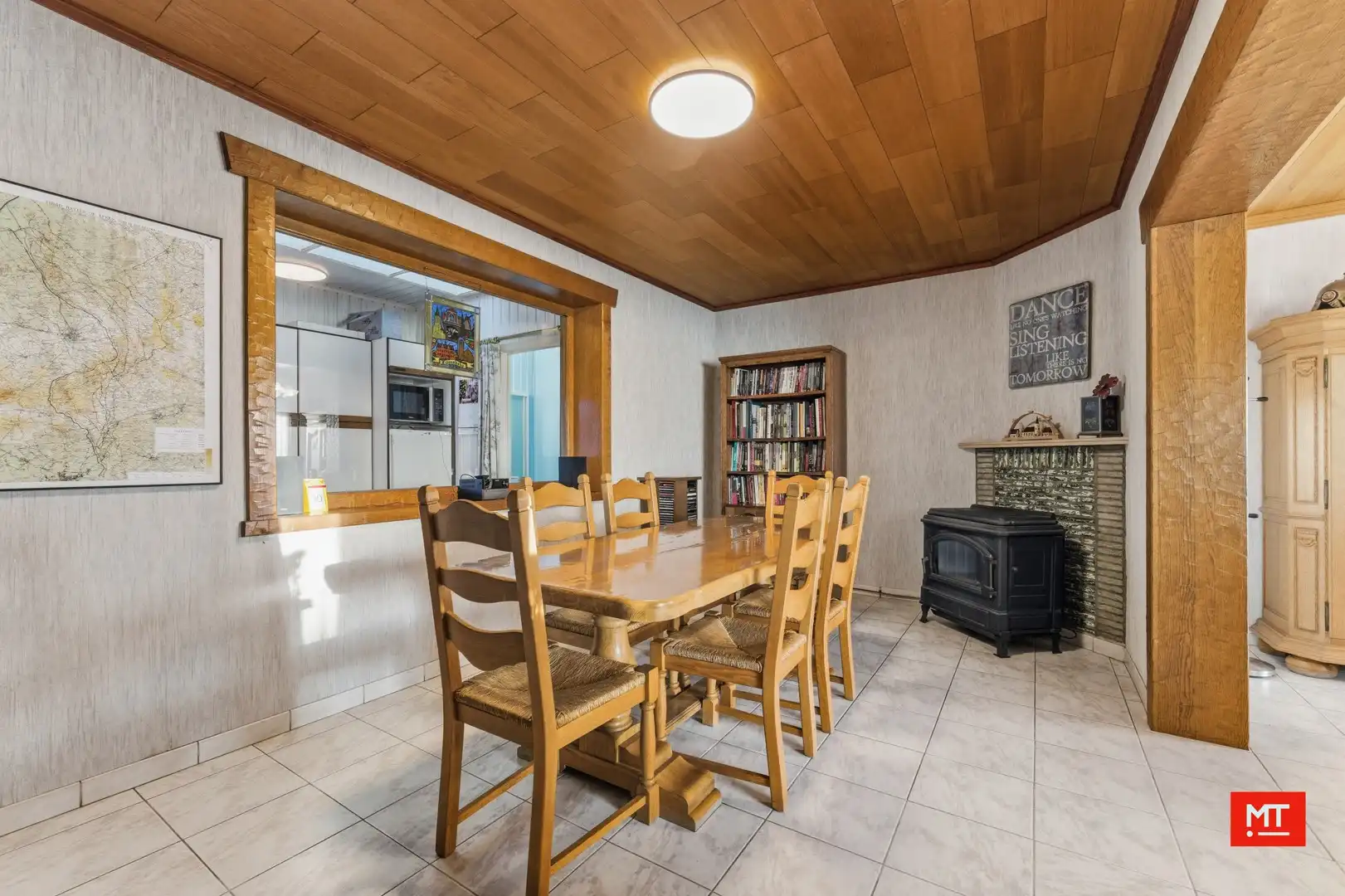 Woning met 3 slaapkamers en dubbele garage te koop in De Marul foto 4