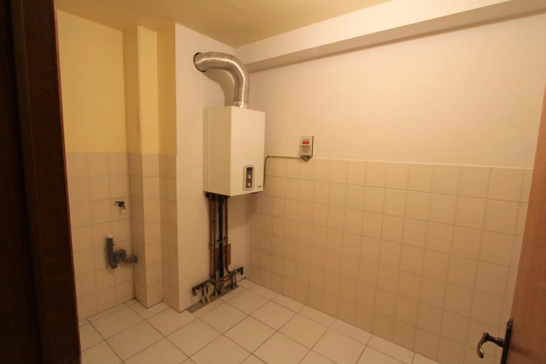 Ruim APPARTEMENT te huur te Diest : 3 slpks, terras foto 7