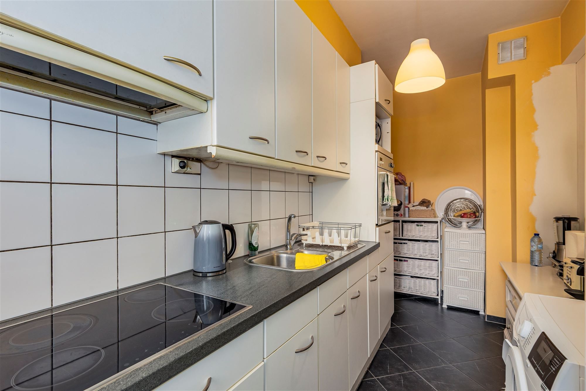 Zeer licht 3 slaapkamer appartement aan Rooseveltplaats en Opera foto 11