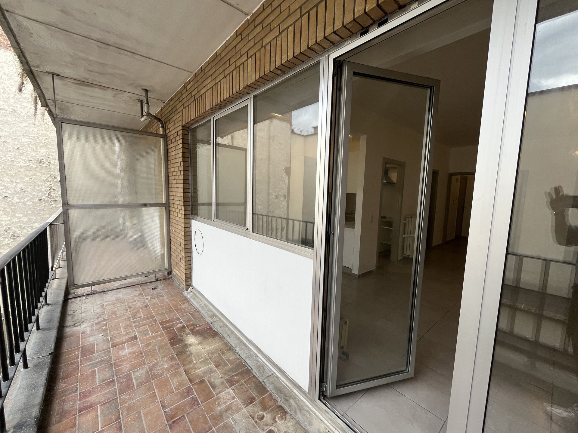 Een ruim éénslaapkamerappartement gelegen op een uitstekende locatie nabij het Centraal Station. foto 6