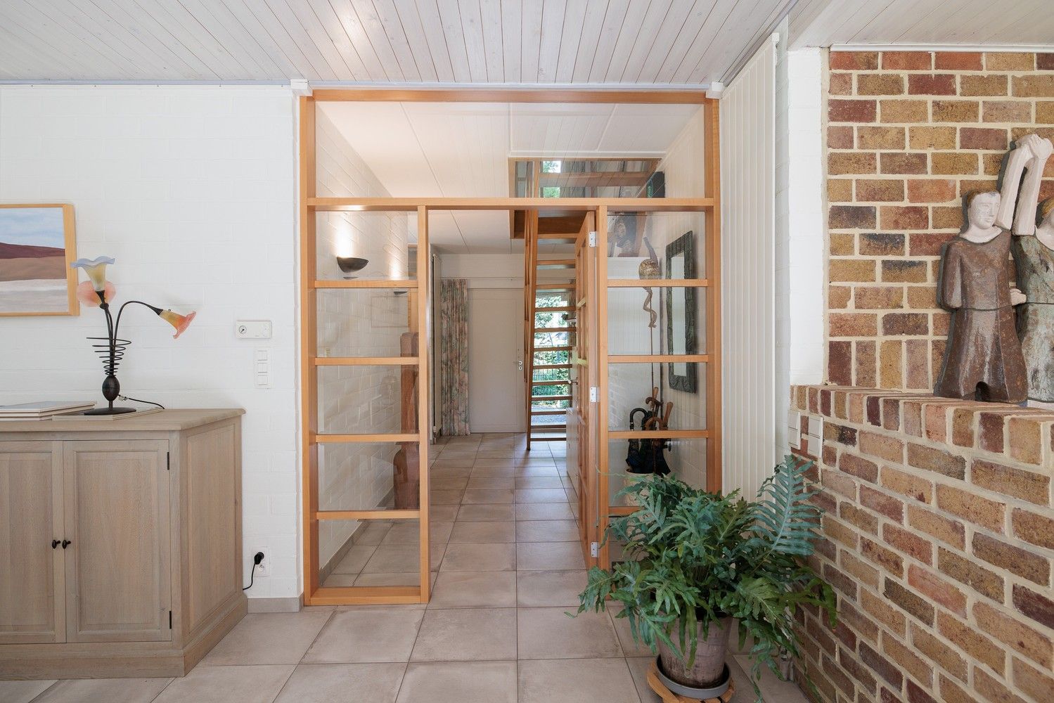 Gunstig gelegen villa op 1.989 m2 in doodlopende straat foto 8