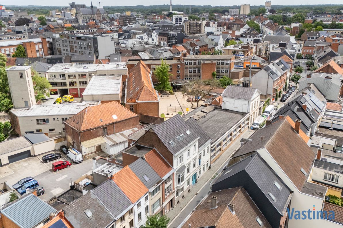 Uniek pand in hartje Aalst – voormalige school met tal van mogelijkheden foto 34