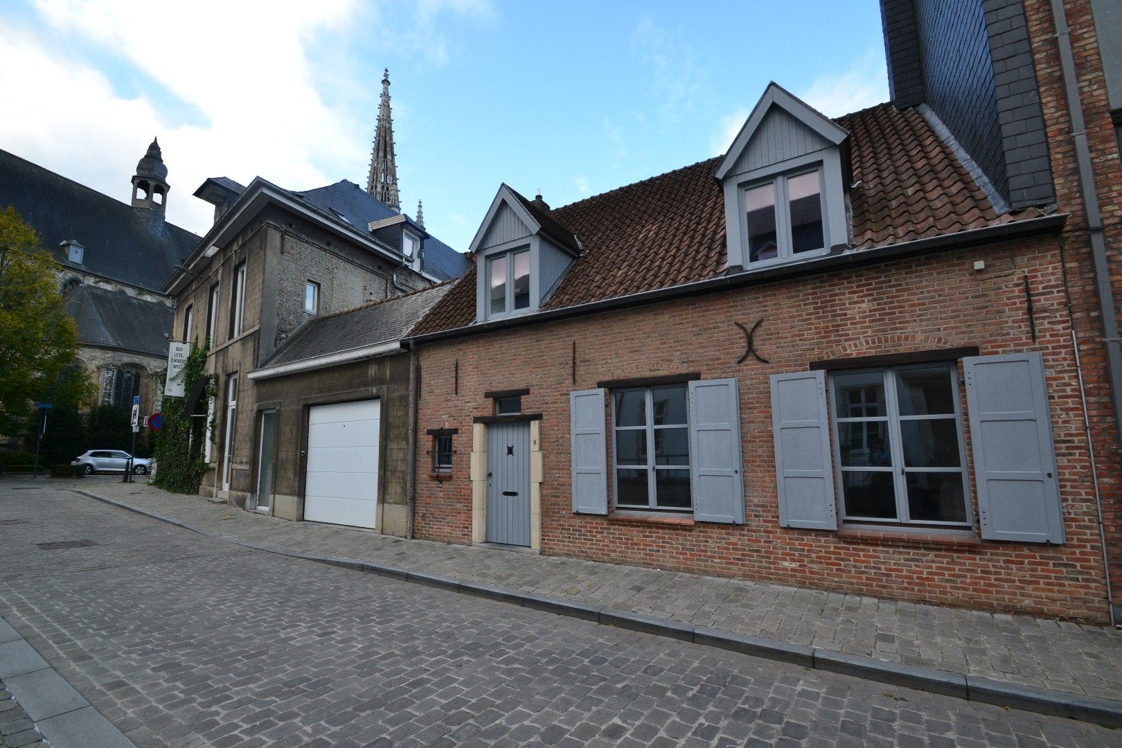 ()=>{if(producerUpdateValueVersion(node),producerAccessed(node),node.value===ERRORED)throw node.error;return node.value} Sluisstraat 3 - - 3000 Leuven