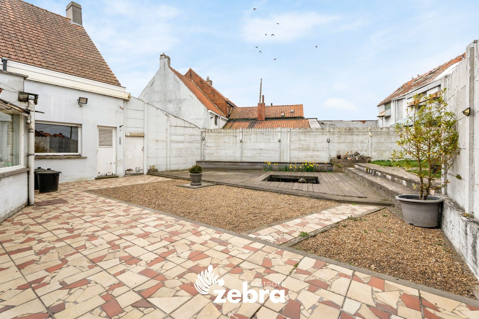 Instapklare woning met 4 slaapkamers en tuin te Oostrozebeke! foto 21