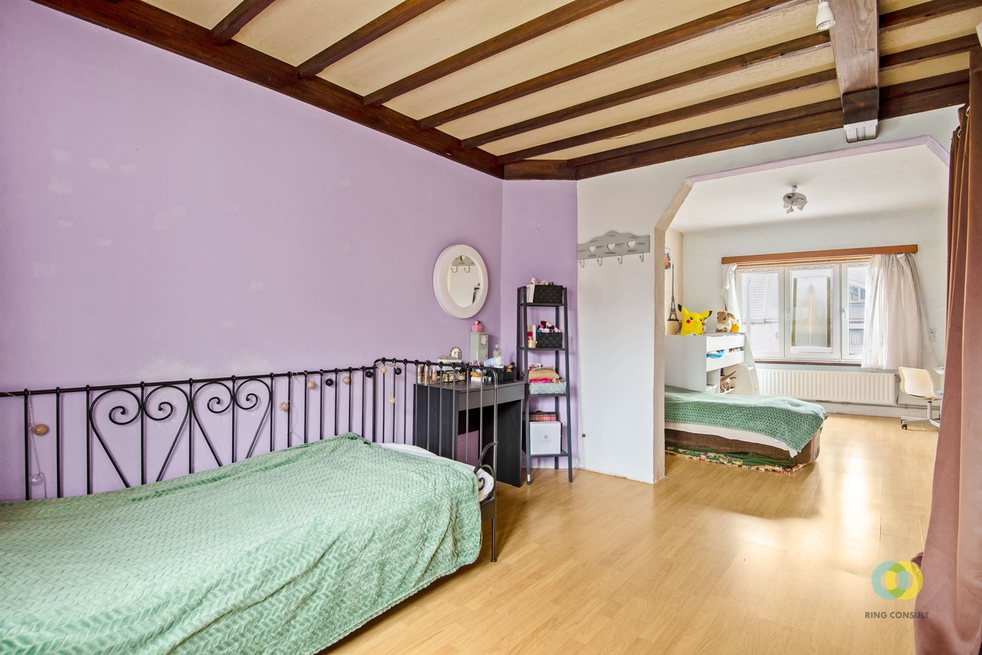 Ruime te renoveren woning met tuin en garage foto 11