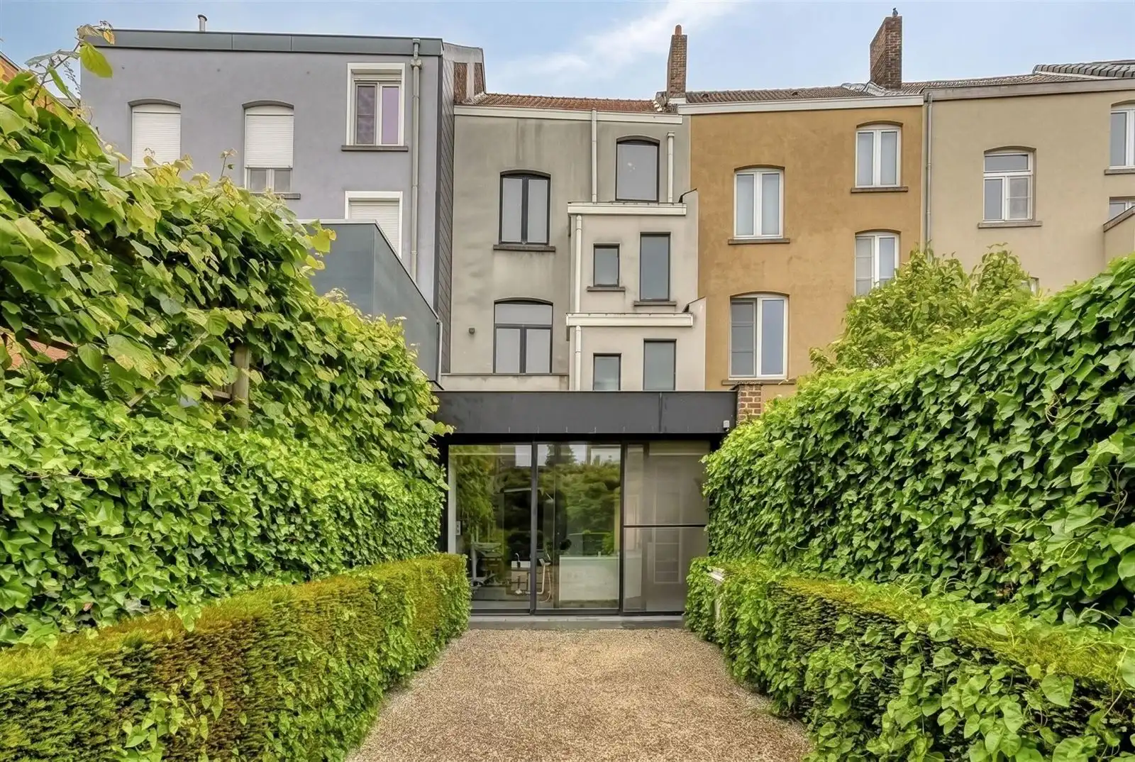 Praktijk + triplexappartement (3 slaapkamers & 2 badkamers) te centrum Halle  foto 36