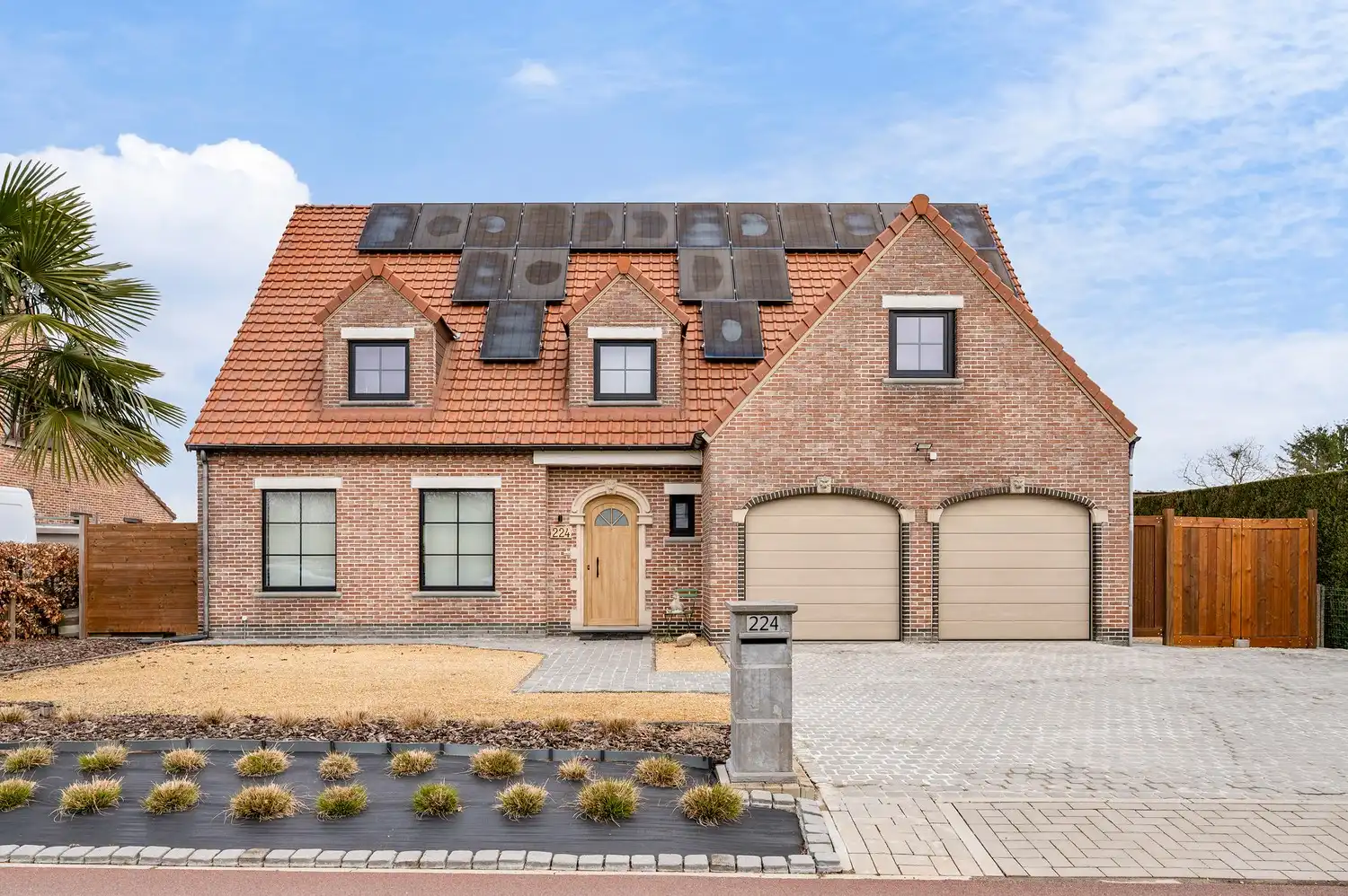 Instapklare open bebouwing op een perceel van 635 m². foto 2