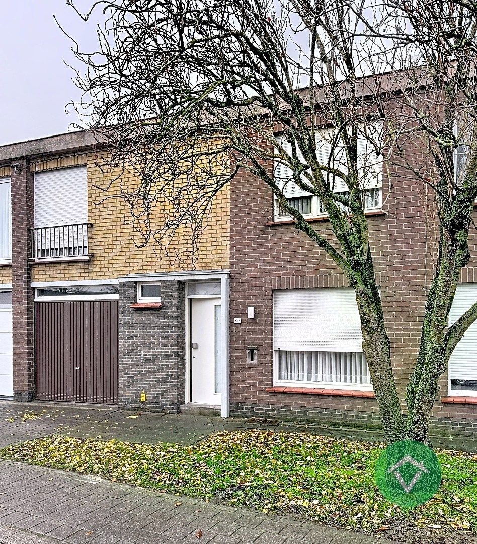 Woning met 4 slaapkamers en garage te Roeselare  foto 29