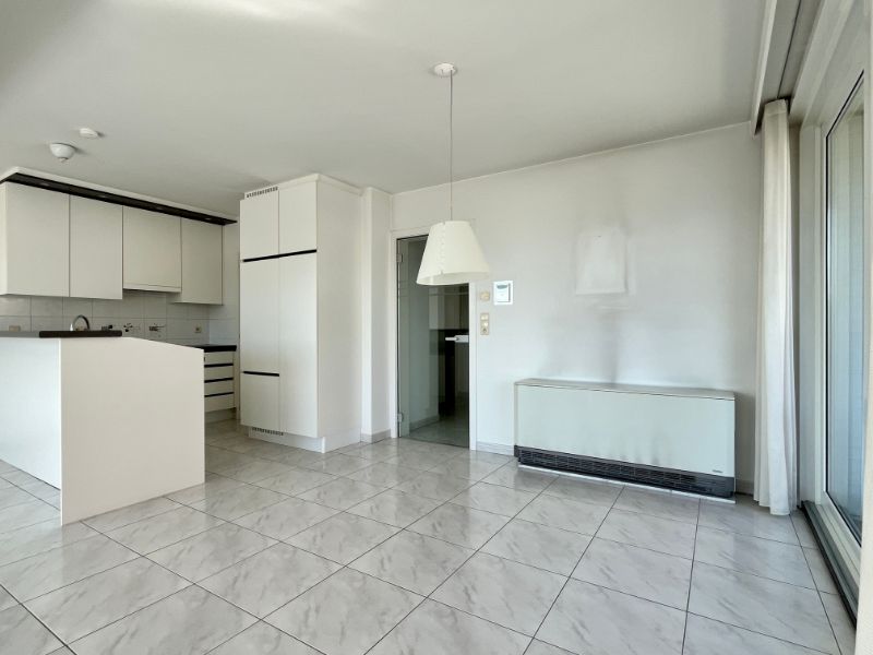 Stralend hoekappartement in het hart van Oostduinkerke-bad foto 10