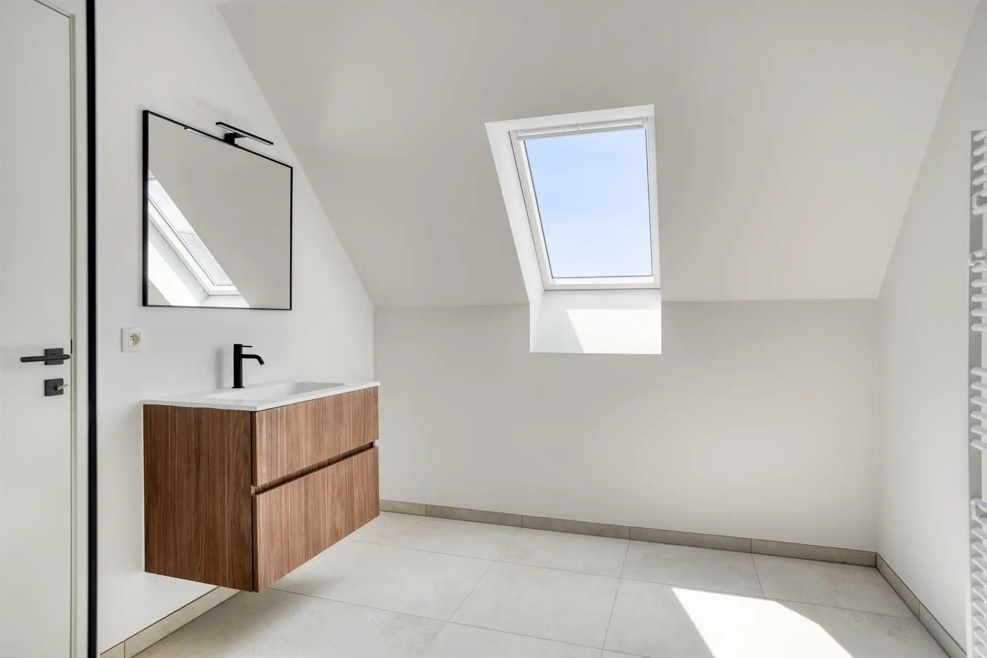 Prachtige nieuwbouw in rustige straat foto 27