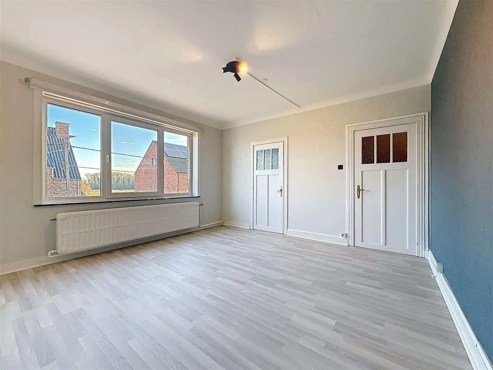 Halfopen bebouwing met 2 slpks, terras, garage foto 21