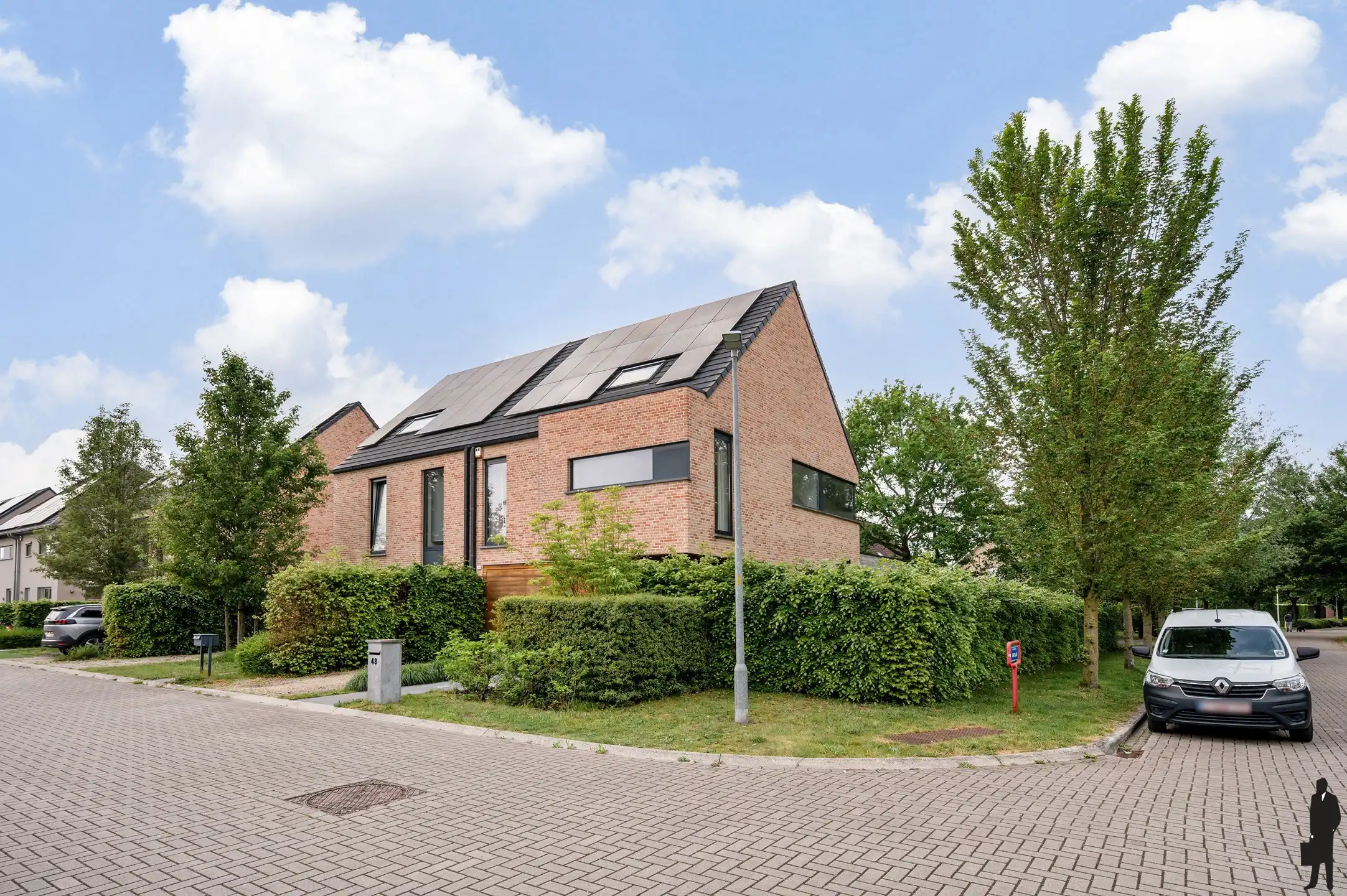 Luxueuze halfopen nieuwbouwwoning (2018) met 4 slaapkamers foto 38