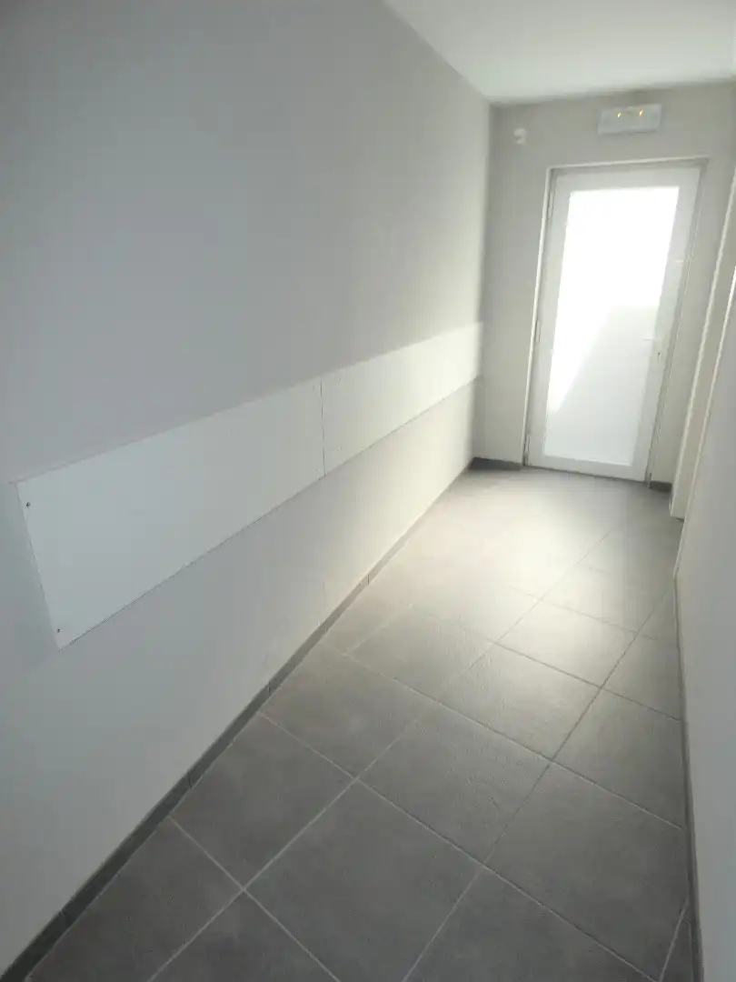 Appartement met 2 slpk, centrale ligging in Torhout foto 13