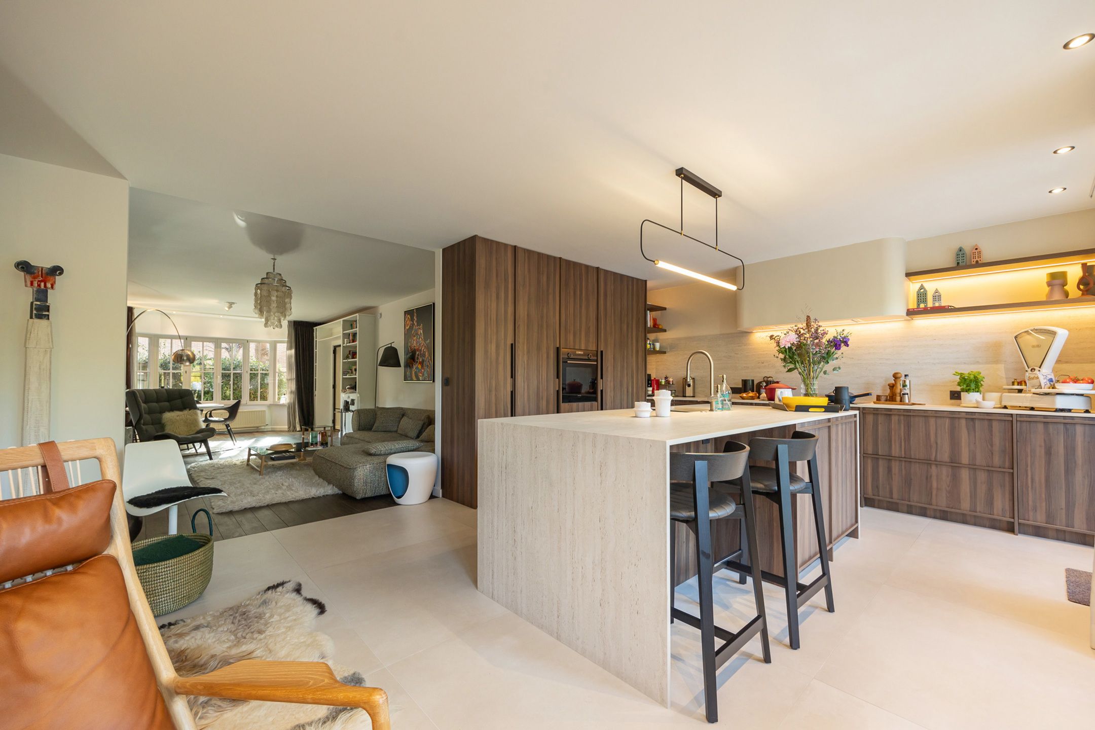 Knappe woning in pastoriestijl met 4 slpk & 2 badk foto {{pictureIndex}}