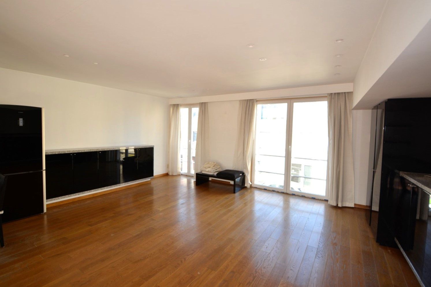 RUIM DUPLEX APPARTEMENT MET 2 SLK EN TERRAS! foto 5
