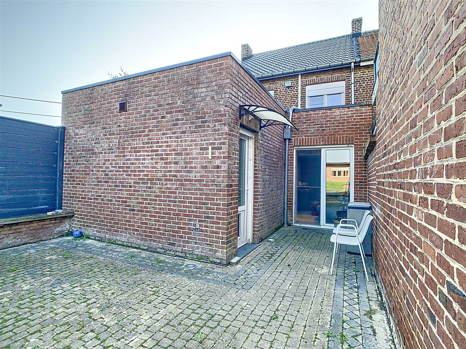 Charmante woning met tuin, garage, 2 slpks, 3a 07ca foto 34