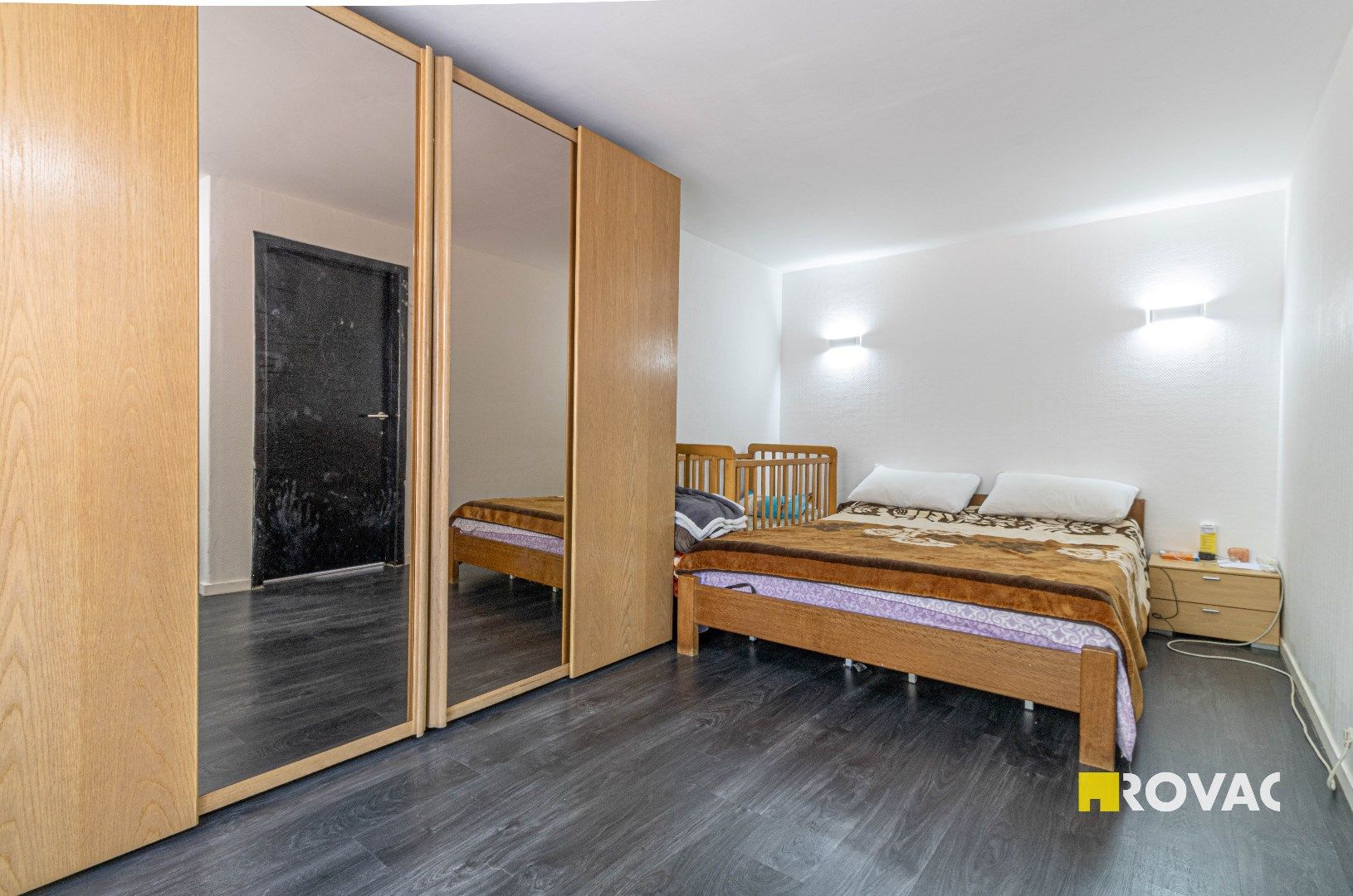 Ruime woning met 3 slaapkamers en dakterras in centrum Roeselare foto 13