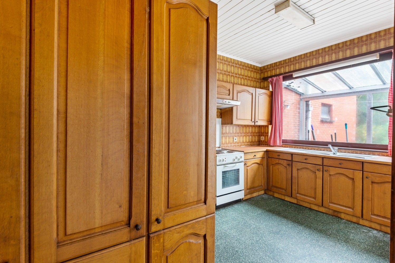 Te renoveren halfopen bebouwing met prachtige tuin op gunstige locatie te Lint foto 8