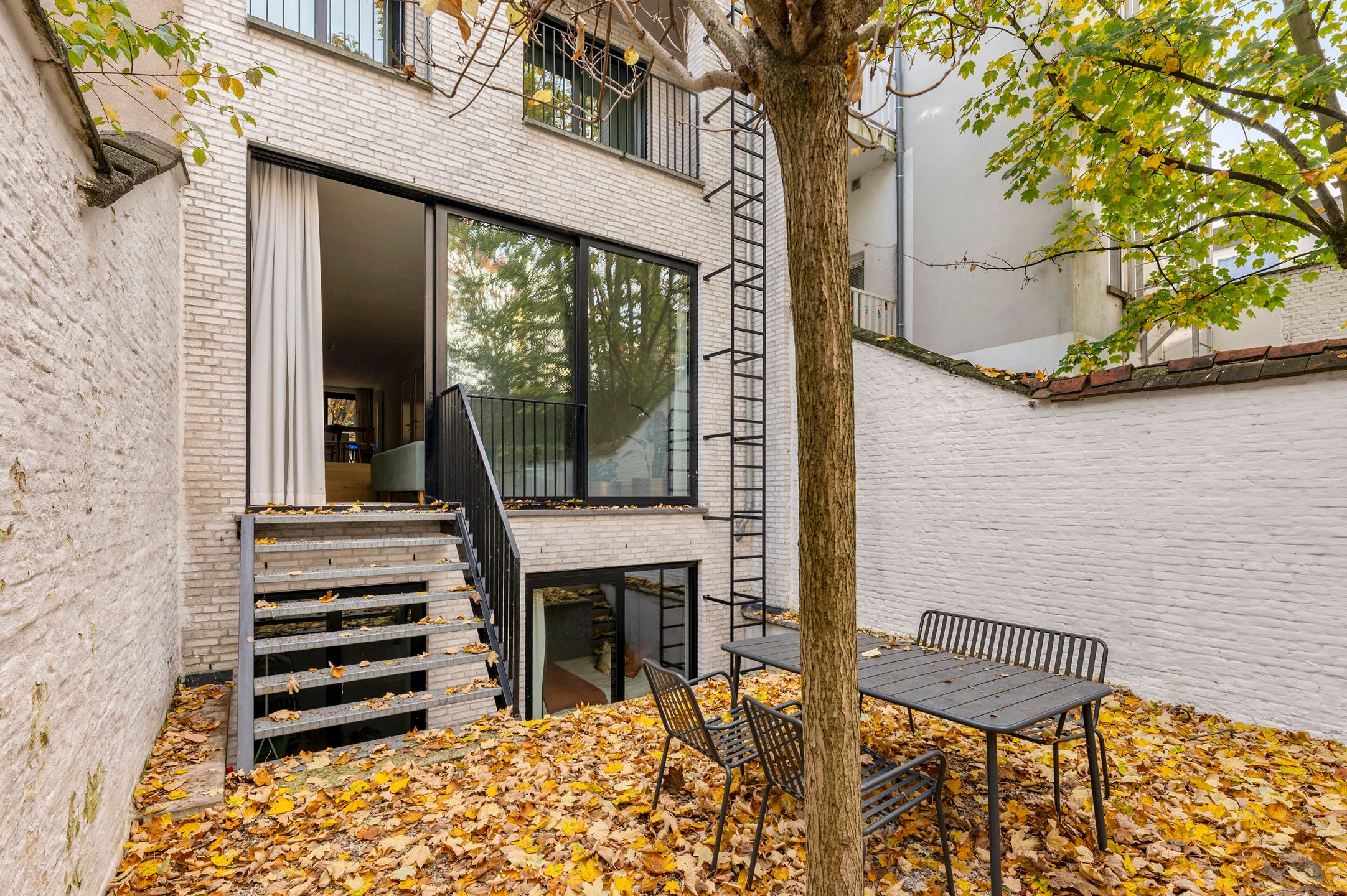 Duplex gelijkvloers appartement met zuid-west tuin op toplocatie – Antwerpen Zuid foto 8