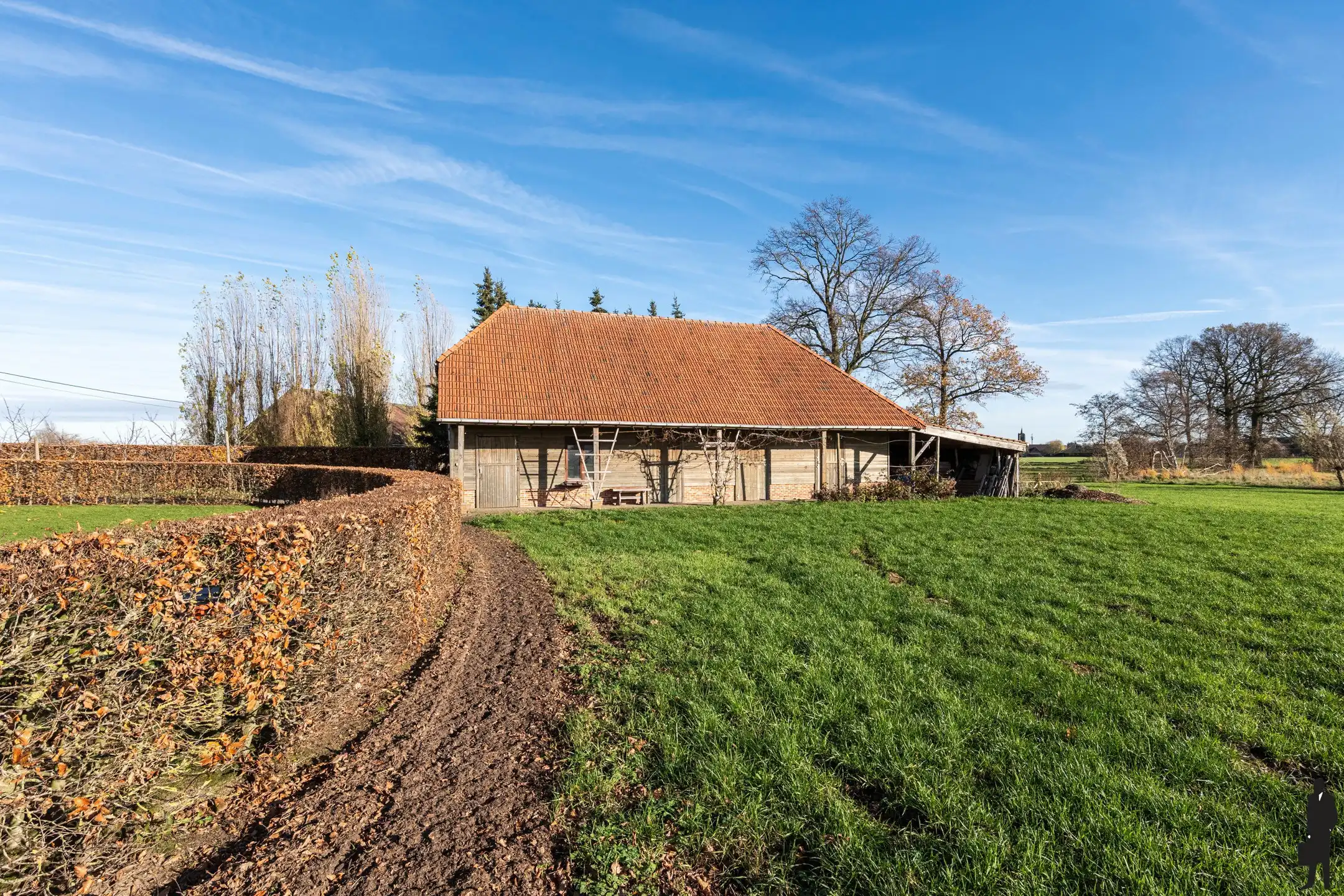 Landelijk gelegen woning in Minderhout op ca 9.000 m² grond foto 46