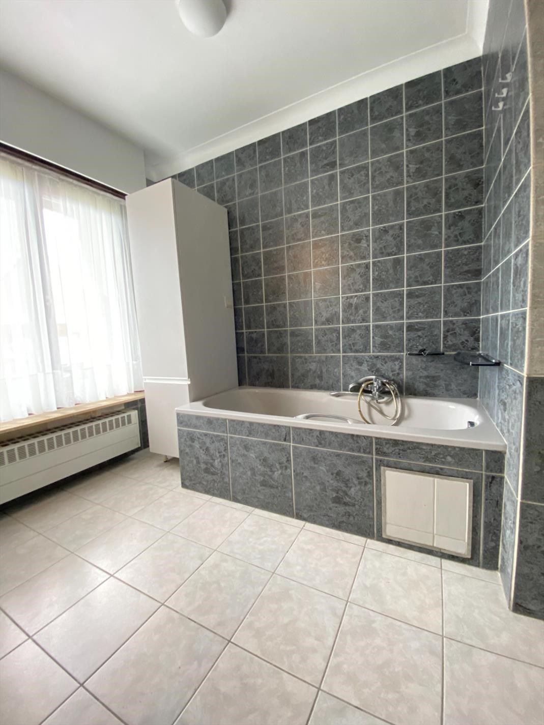 Woning met 3 slaapkamers en garage te Ichtegem   foto 10